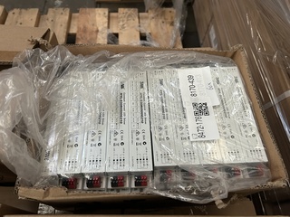 Ca. 60x  LED driver 3AAA, HYL-030R0500G210 TP